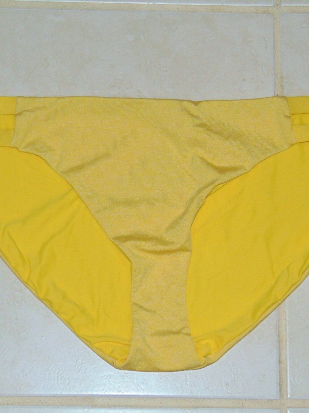Calia underwood Bikini Bottom Women Side Elastic Swimming XL Yellow Stretch